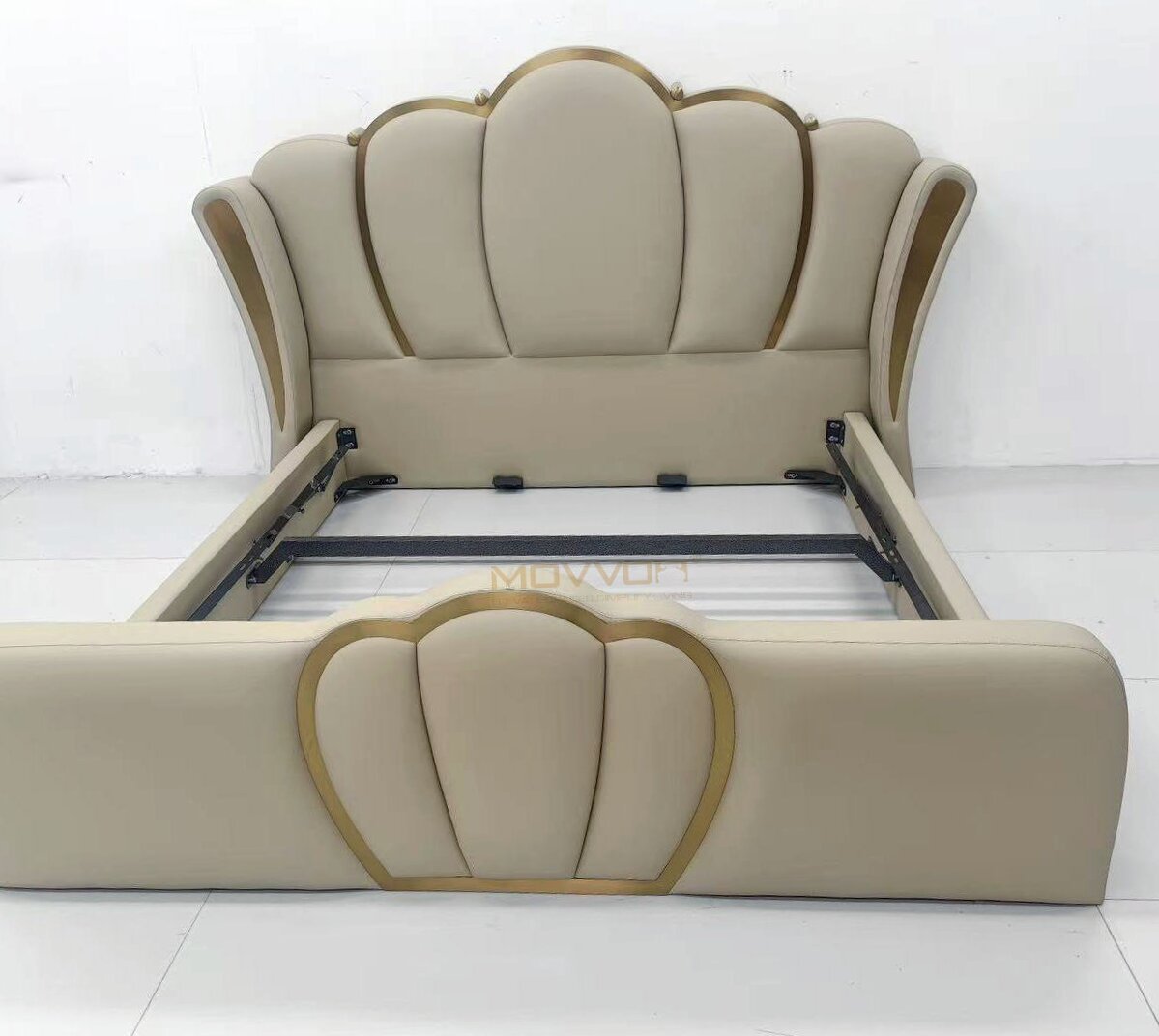 Luxury Scalloped Petal Leather Bed with Gold Trim