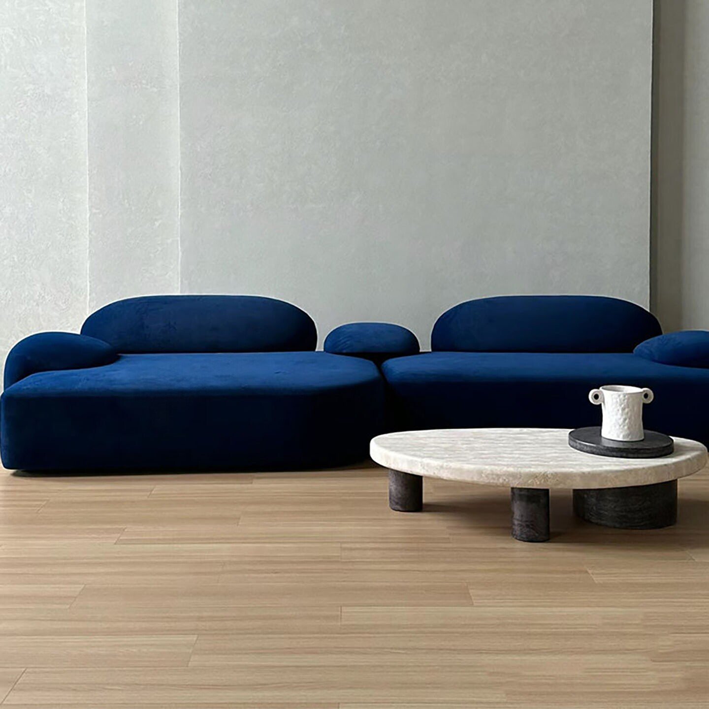 Rounded Block Modular Sofa with Pillow-Edge Arms and Deep Seat Modules